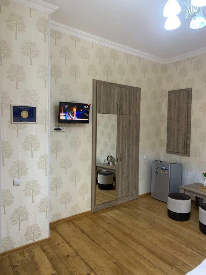 Guest House Rafael Tbilissi Extérieur photo